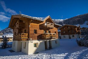 Les Fleurs Bleues chalets