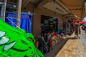 Porto Planos Beach Hotel