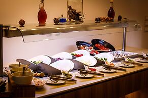 Porto Planos Beach Hotel