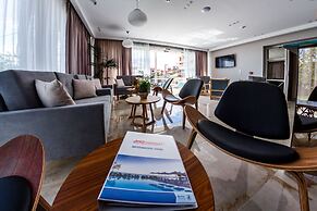 Porto Planos Beach Hotel