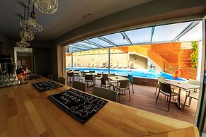 Porto Planos Beach Hotel