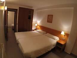 Apartamentos Turísticos Roc Del Castell