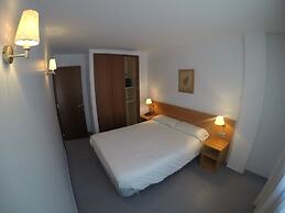 Apartamentos Turísticos Roc Del Castell