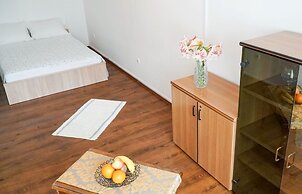 Duplex Apartment Tinel