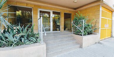 Jaffa's Penthouse Hostel