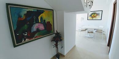 Jaffa's Penthouse Hostel