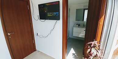 Jaffa's Penthouse Hostel