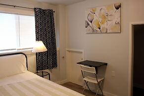 Rainier Guesthouse (Walk to Metro)