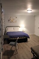 Rainier Guesthouse (Walk to Metro)