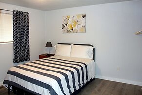 Rainier Guesthouse (Walk to Metro)