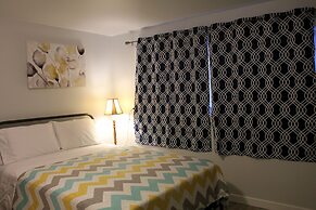 Rainier Guesthouse (Walk to Metro)