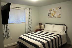 Rainier Guesthouse (Walk to Metro)