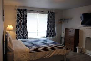 Rainier Guesthouse (Walk to Metro)