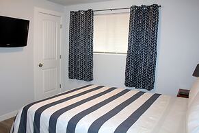 Rainier Guesthouse (Walk to Metro)