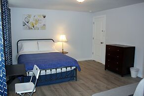 Rainier Guesthouse (Walk to Metro)