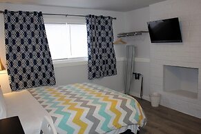 Rainier Guesthouse (Walk to Metro)