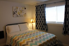 Rainier Guesthouse (Walk to Metro)