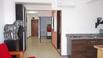 El Fuerte Beach Resort