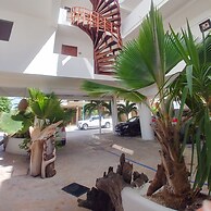 El Fuerte Beach Resort