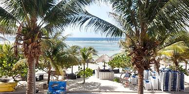 El Fuerte Beach Resort