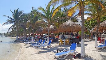 El Fuerte Beach Resort