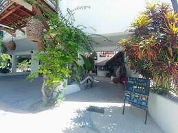 El Fuerte Beach Resort