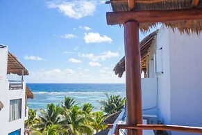 El Fuerte Beach Resort