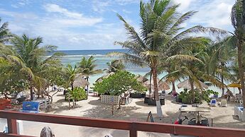 El Fuerte Beach Resort