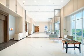 HARRIS Hotel & Conventions Bundaran Satelit Surabaya