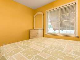 Red Robyn by Meyer Vacation Rentals