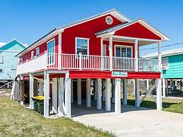 Red Robyn by Meyer Vacation Rentals