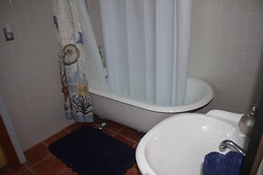 Gorgeous 3bd/2ba Vacation House in the Vineyard
