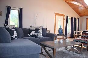 Gorgeous 3bd/2ba Vacation House in the Vineyard
