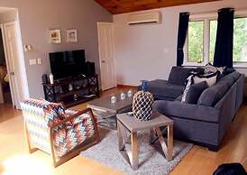 Stunning 3bd/2ba Vacation House in the Vineyard
