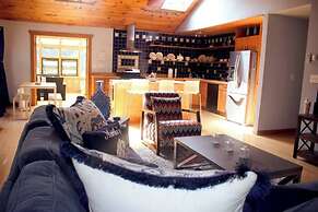 Stunning 3bd/2ba Vacation House in the Vineyard