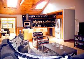 Stunning 3bd/2ba Vacation House in the Vineyard