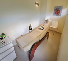 La Fleur Loft Boutique Spa