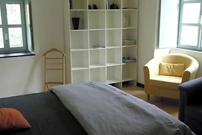 Oliveto Sleeps 4 With Private Garden