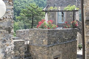 Castello Stunning Property