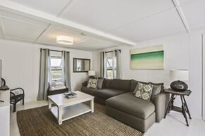 Oak Bluffs 3-Bed Cottage, Walk to Town