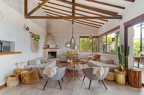 TEVA Glamping & Retreat