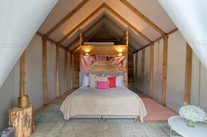 TEVA Glamping & Retreat
