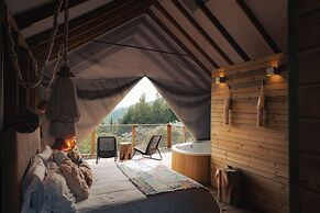 TEVA Glamping & Retreat