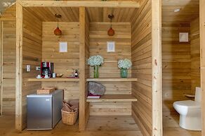 TEVA Glamping & Retreat