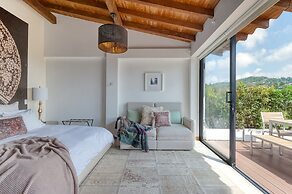 TEVA Glamping & Retreat