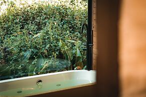 TEVA Glamping & Retreat