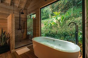 TEVA Glamping & Retreat