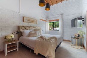 TEVA Glamping & Retreat