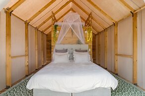 TEVA Glamping & Retreat