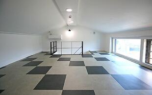 Gyeongju the One Pension - Red